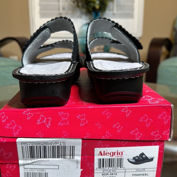 Sandal Go For Baroque | Womens Alegria Shoes Slides - Picture 4 of 7